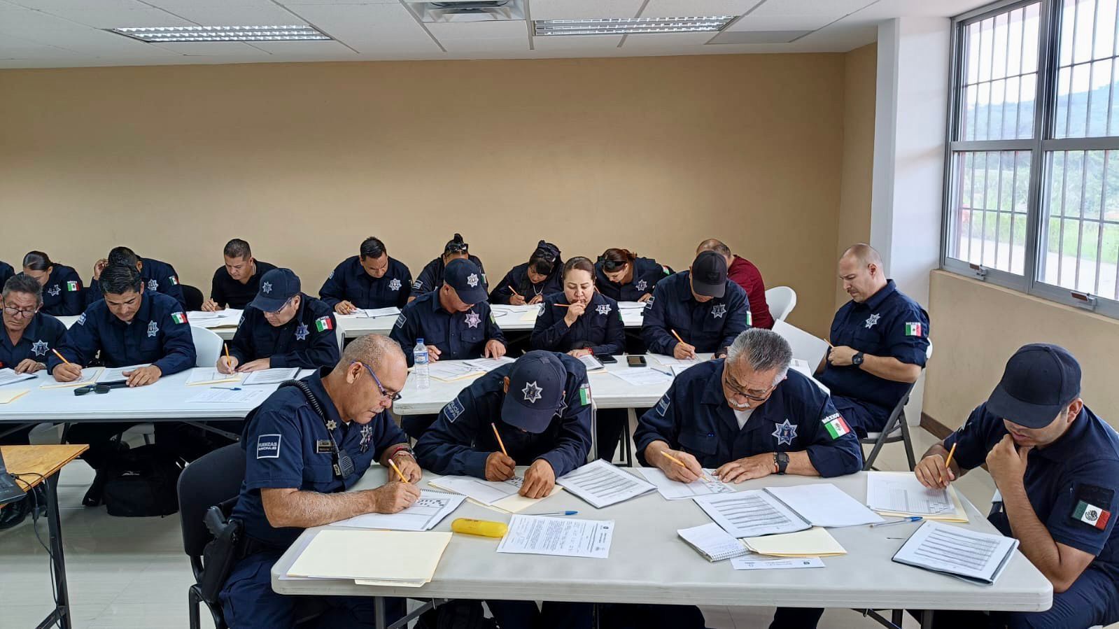 Arranca programa integral de capacitación para la Policía Municipal Preventiva de Parral*