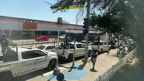 Guardia Nacional blinda instalaciones de la FGR en Chihuahua con más de ocho unidades