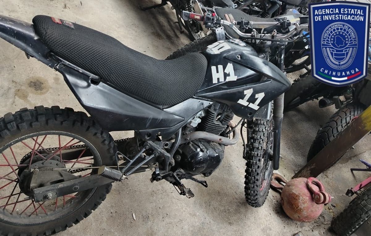 Recupera AEI motocicleta momentos después de su robo en Parral