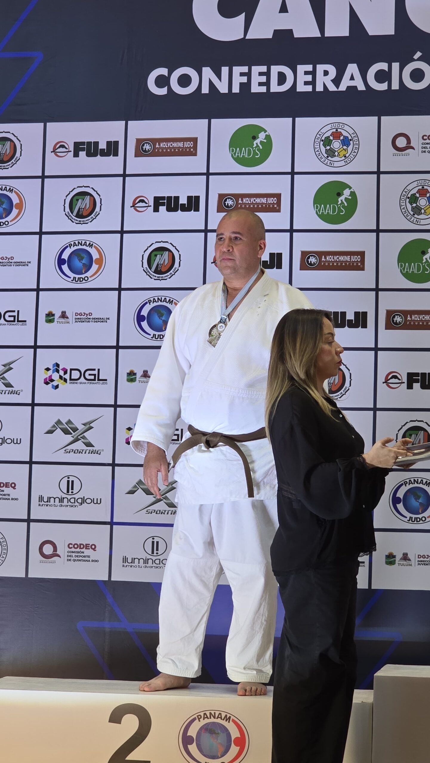 Judoka parralense Rubén Corral clasifica al Mundial de París