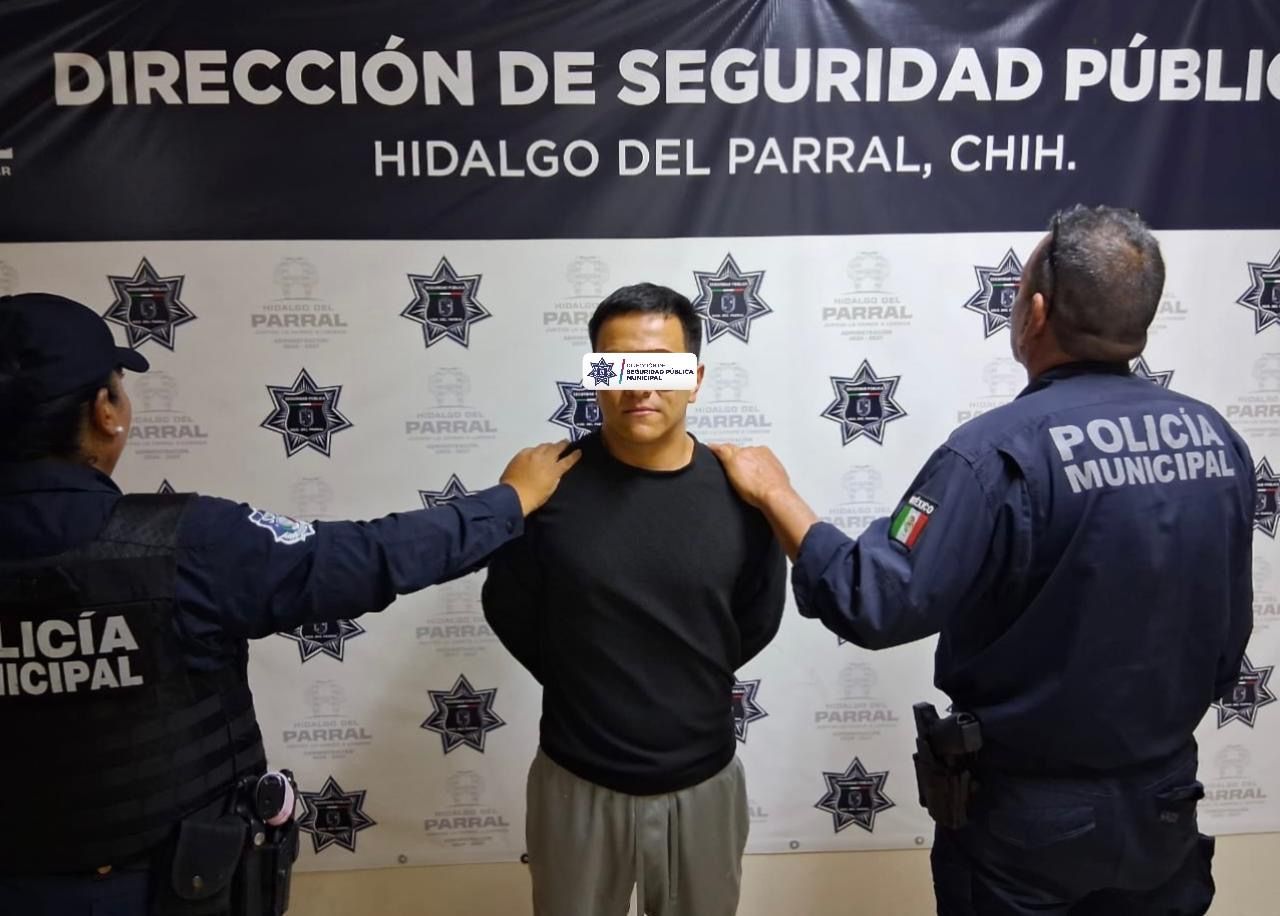Hombre fue detenido tras ser señalado por agresiones a su pareja en presencia de una menor_