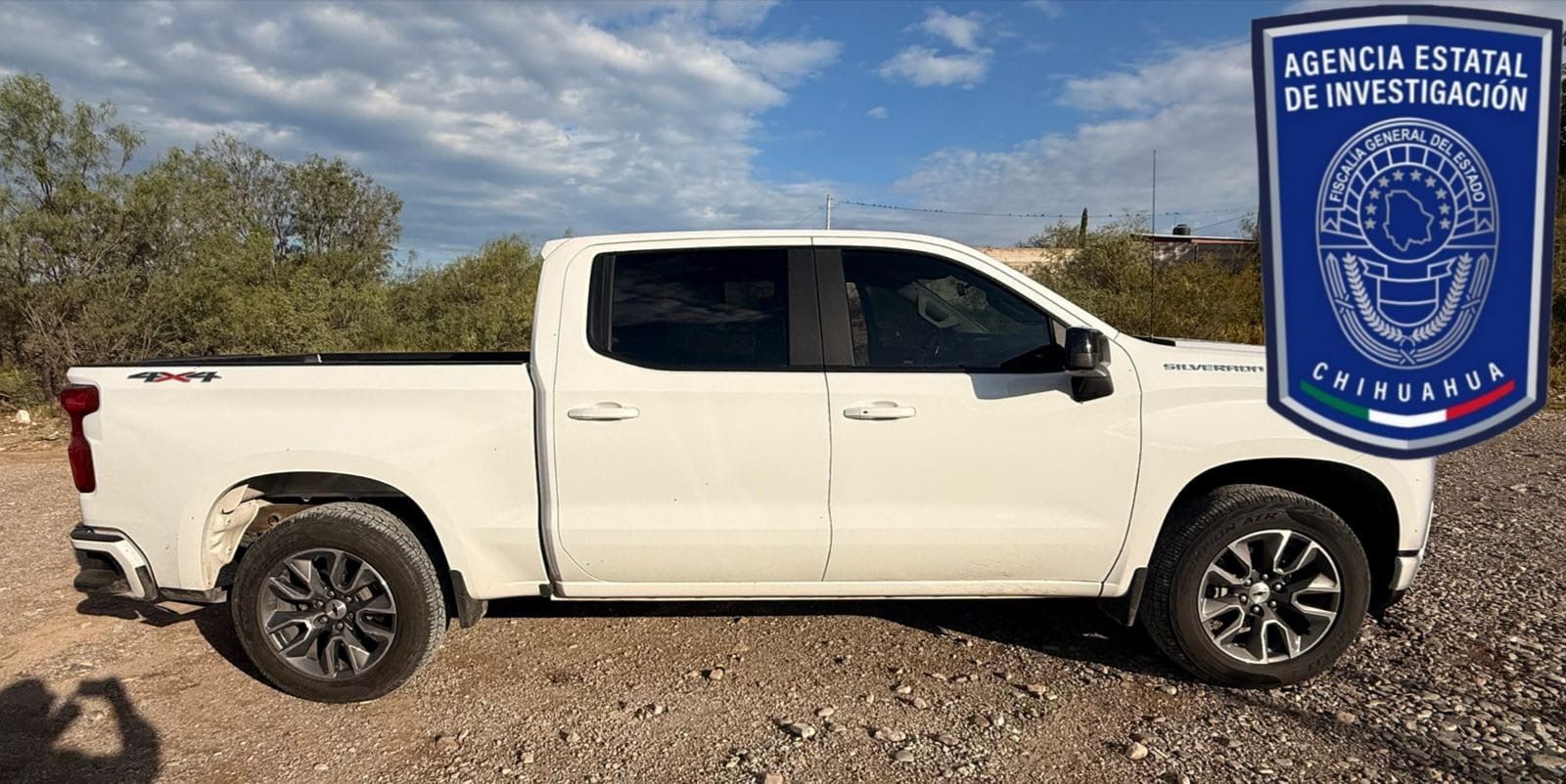 Asegura AEI en Valle de Zaragoza pick up robada en Estados Unidos