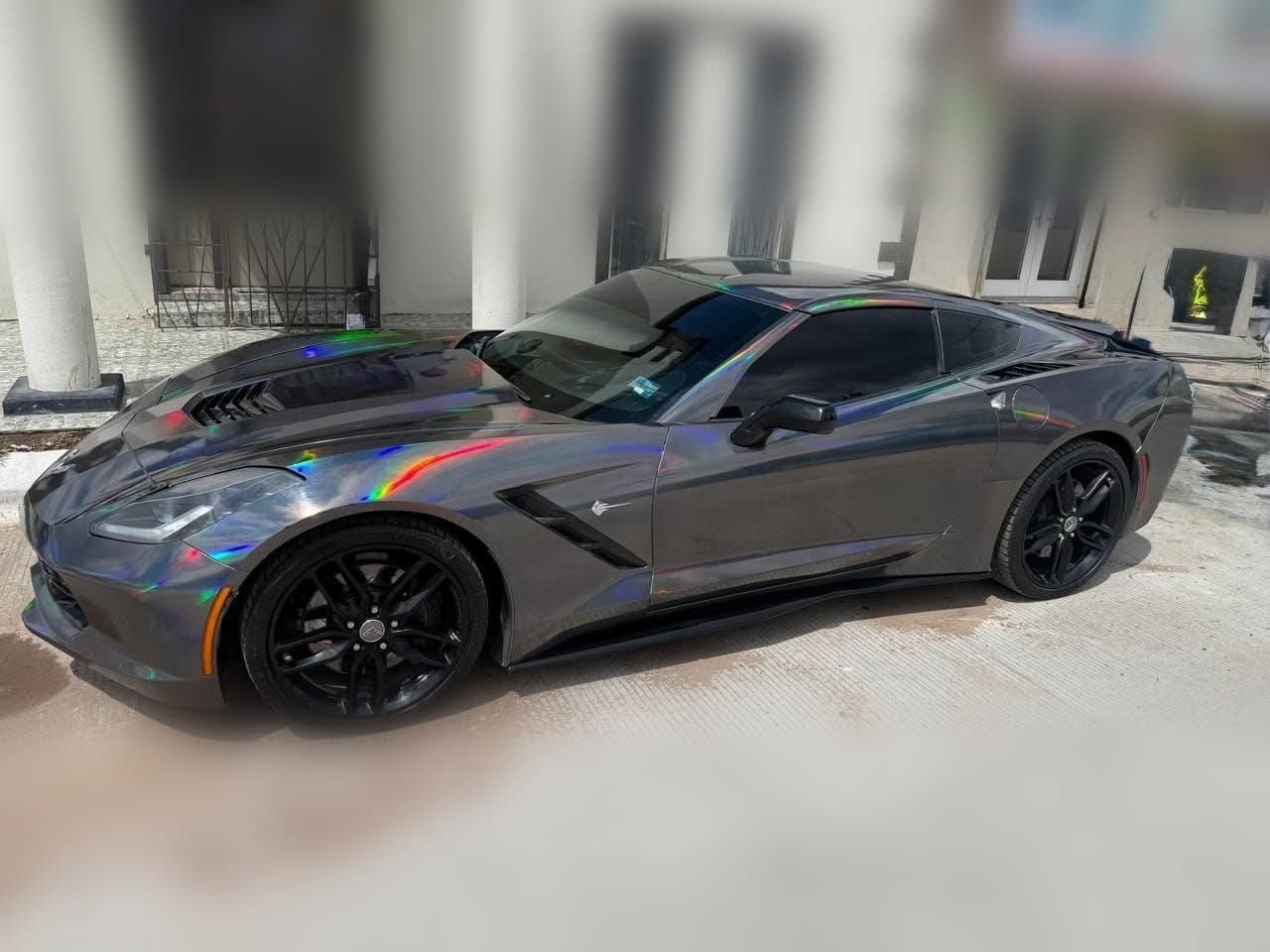 Le pagan Corvette con cheque sin fondos; pierde 780 mil pesos