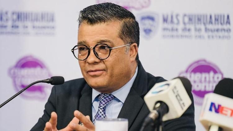 Despiden a Director de la Normal Superior tras polémica por mural con su rostro
