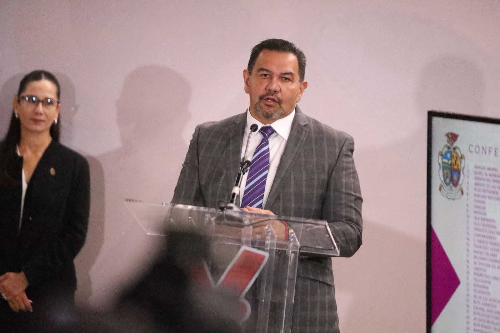 Firmarán convenio Gobierno Municipal y CANIETI para retirar y reordenar cableado