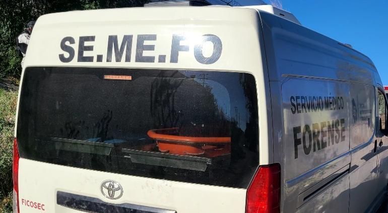 Hallan tres encobijados en el kilómetro 20; dejan cartulina firmada por “La Línea”