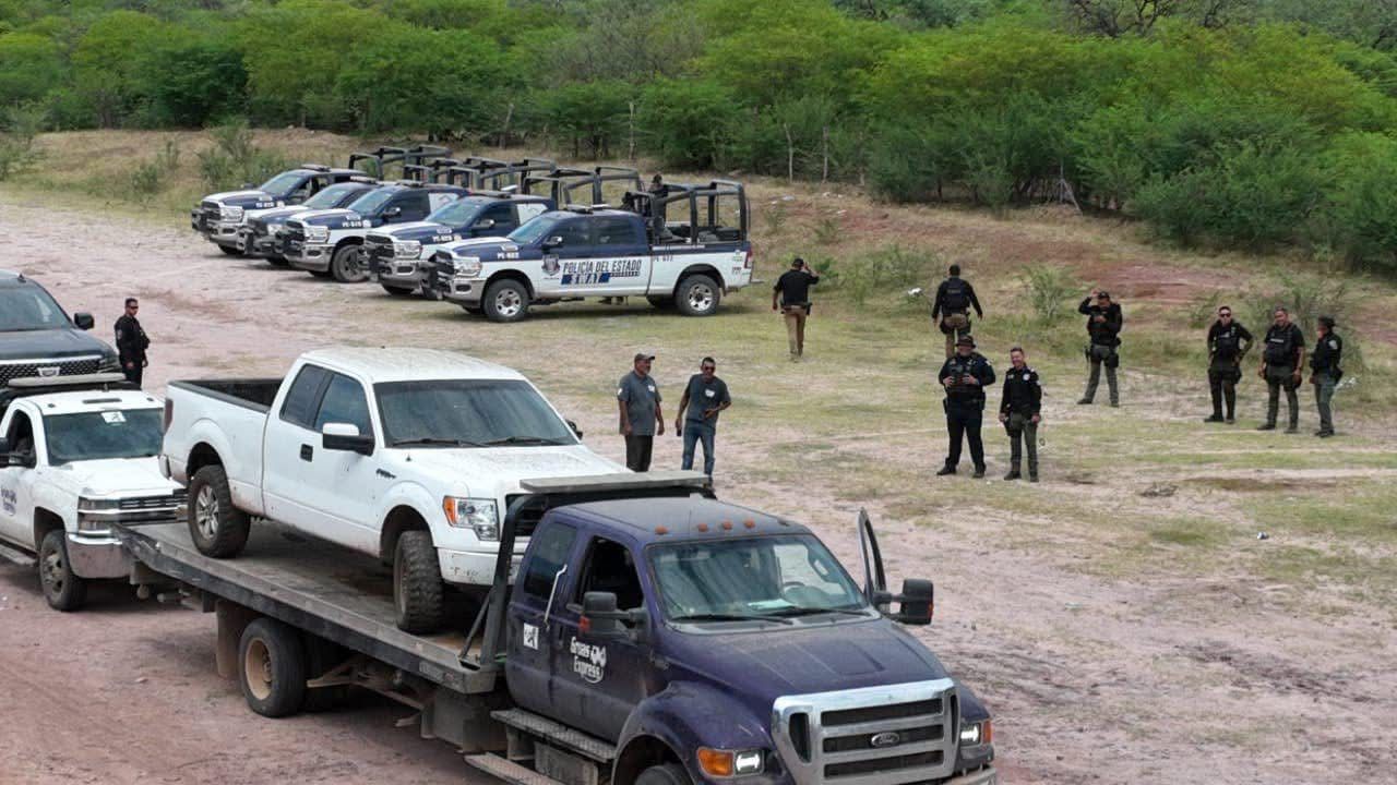 Despliega SSPE mega operativo para el traslado de 17 vehículos asegurados en Moris