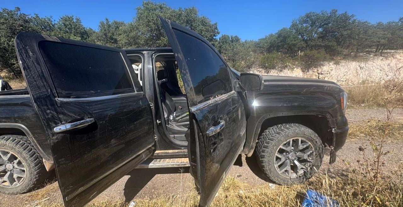 Identifican a tres de los cuatro hombres localizados sin vida en la carretera Parral–Guadalupe y Calvo