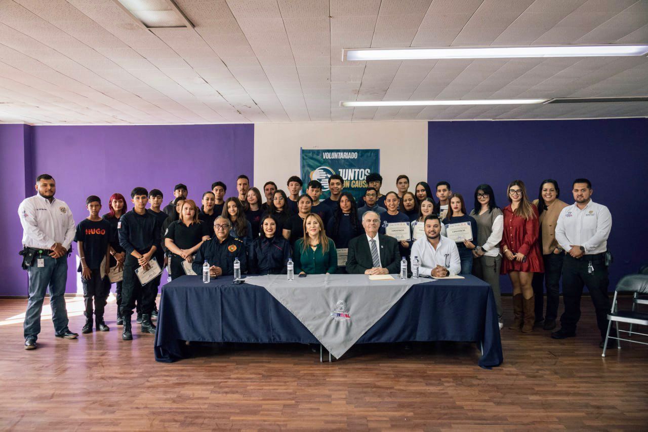 Parral fortalece su ruta preventiva con la graduación de la segunda generación del voluntariado “Juntos con Causa”