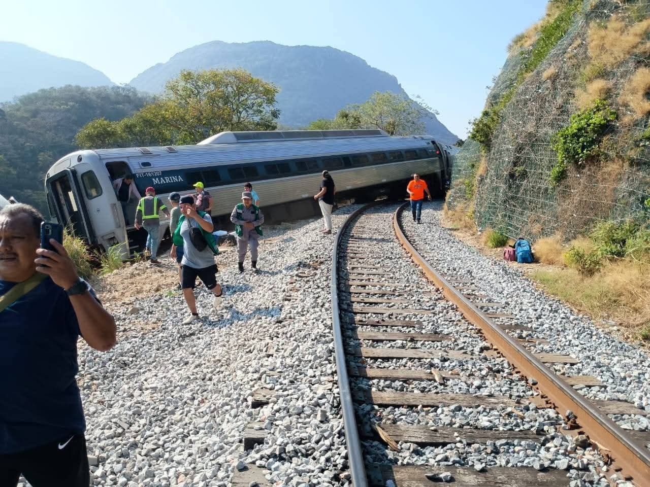 Tragedia en Oaxaca: 13 muertos y 98 heridos tras descarrilamiento del Tren Interoceánico
