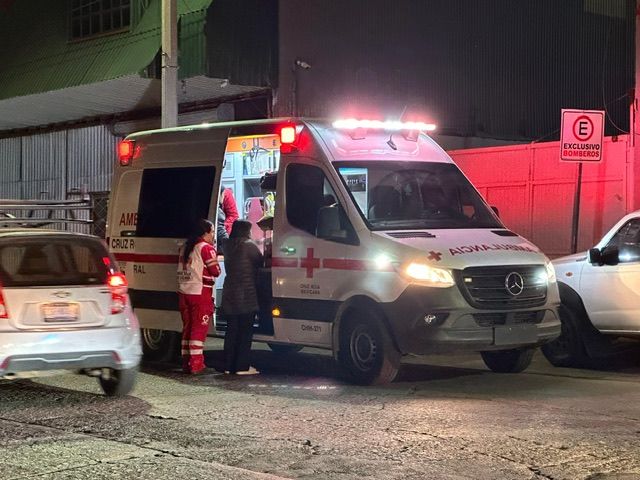 Presunto atropello y fuga moviliza a cuerpos de emergencia en Parral
