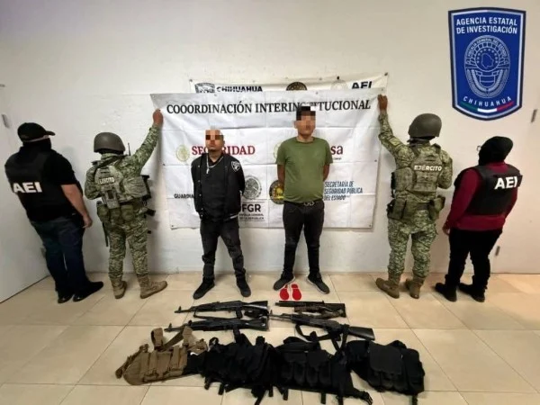 Arrestan a dos en flagrancia con rifles calibre 7.62 y 5.56