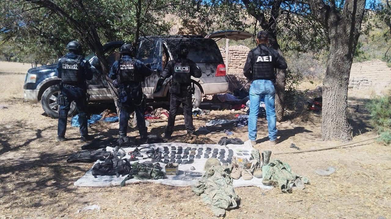 Aseguran armas, vehículos y detienen a un hombre en operativo en San Francisco de Borja