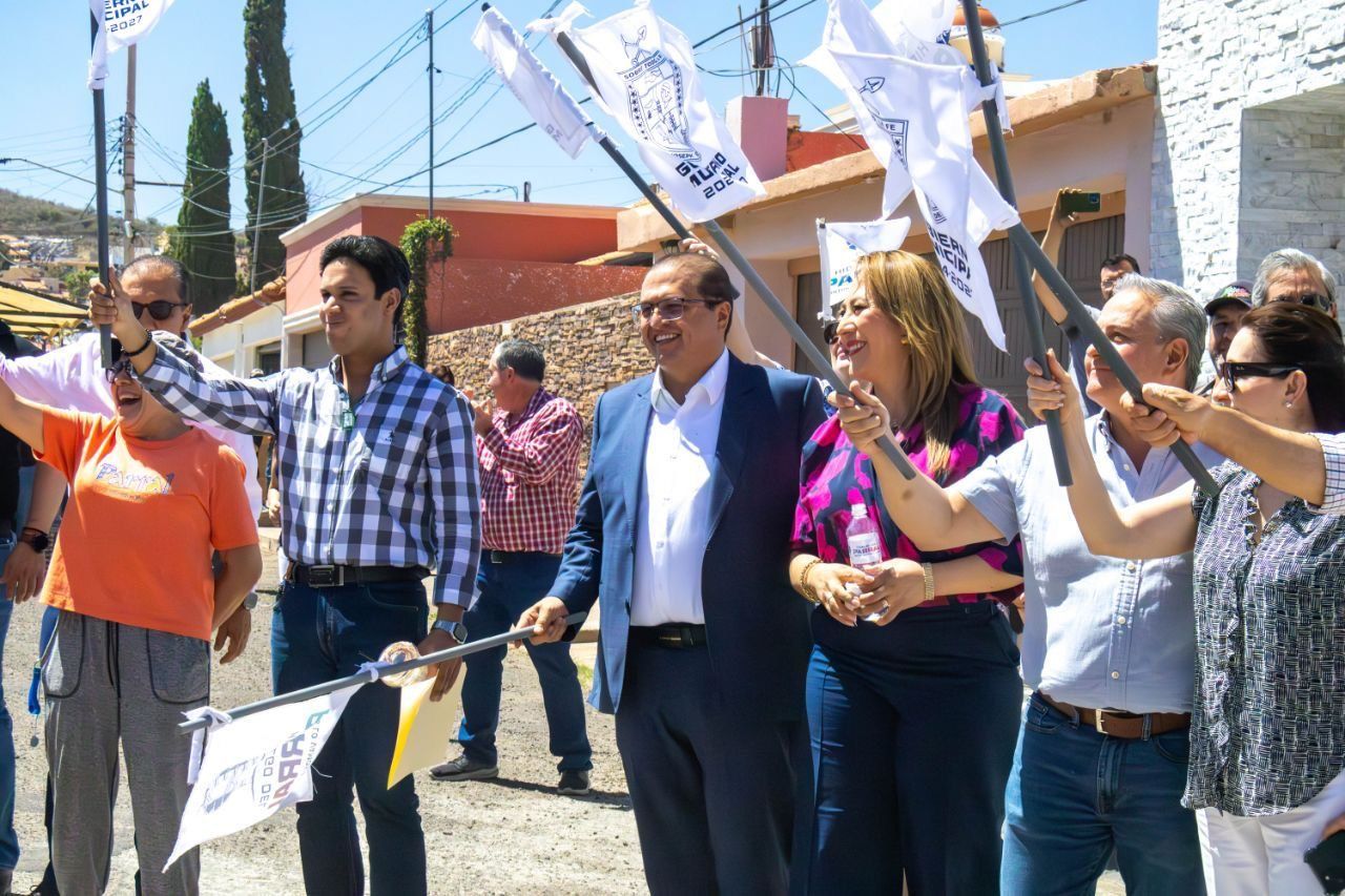 Alcalde Salvador Calderón encabeza arranque de pavimentación en Antiguo Camino a Matamoros