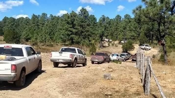 Emboscan a convoy con 100 desplazados en Guadalupe y Calvo