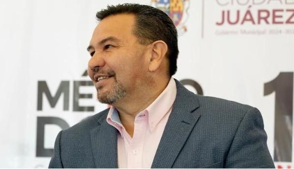 Cruz Pérez Cuéllar apuesta por unidad con Andrea Chávez rumbo al 2027