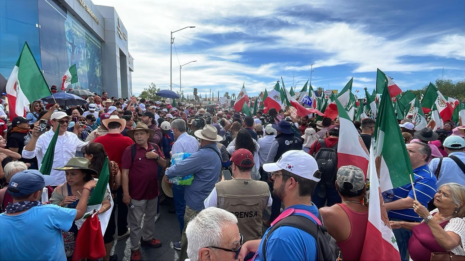 Chihuahua; Morena habla de 20 mil asistentes