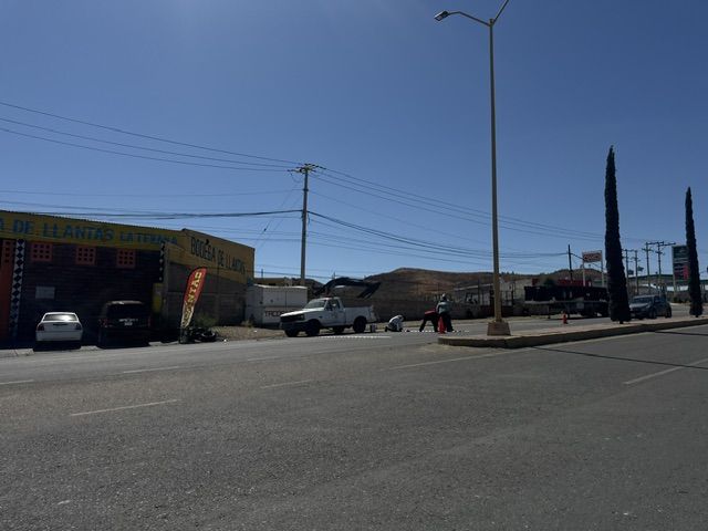 Instalan reductores de velocidad en el Periférico Sur para prevenir accidentes en la colonia San José