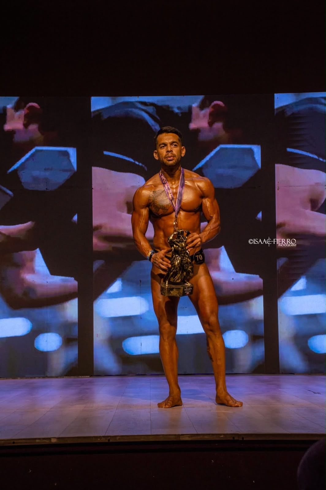 Felipe Vázquez conquista el primer lugar en la Copa New Era y pone en alto el nombre de Parral