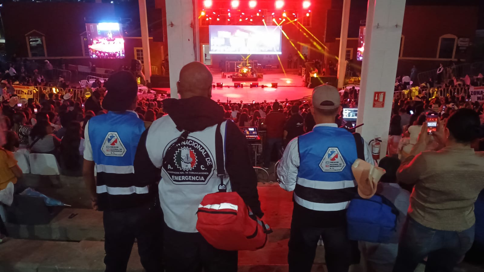 De la música a la emergencia: caída en el Foro Villista moviliza a cuerpos de auxilio