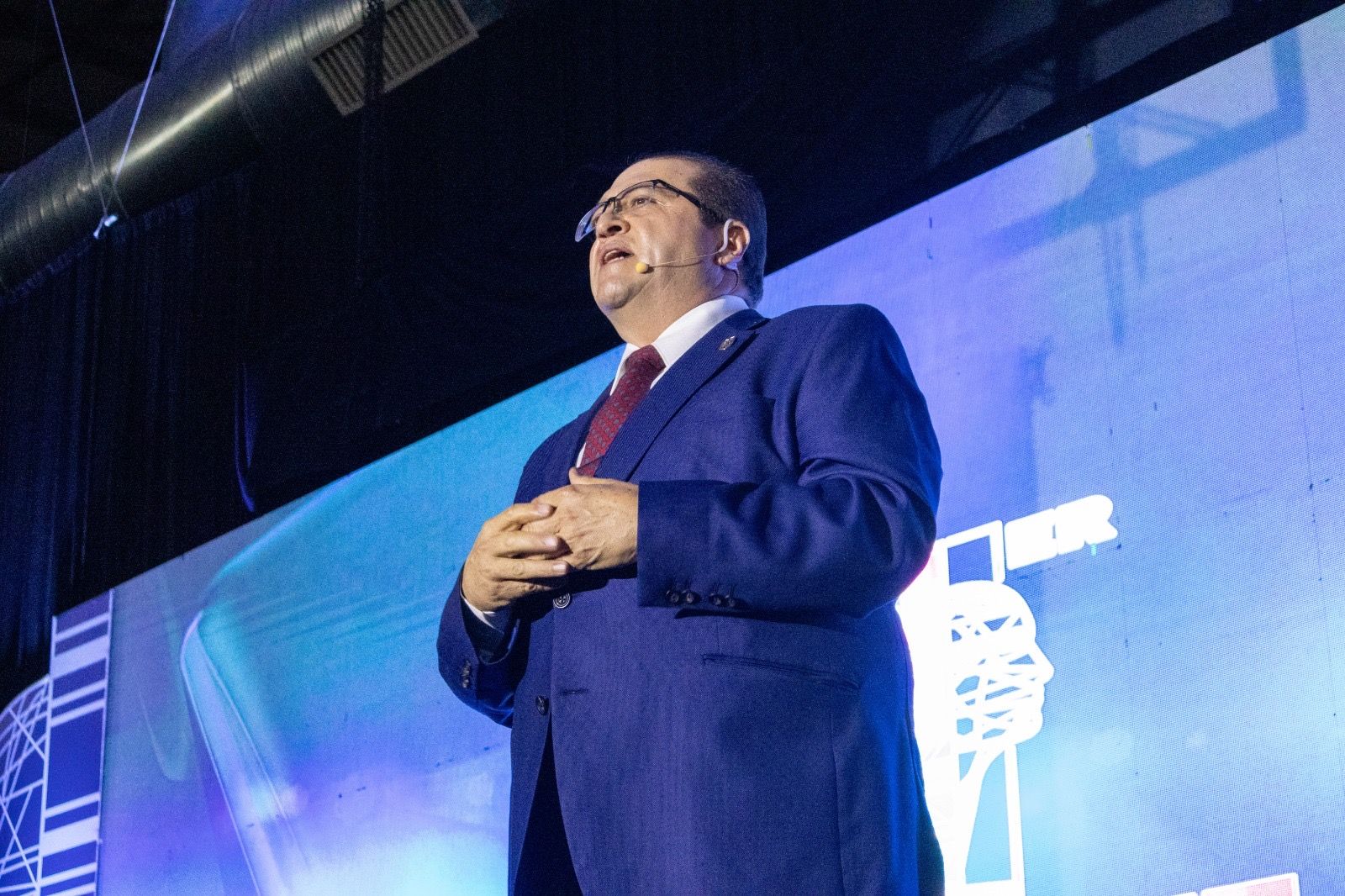 “Nos dejaron una ciudad sin dirección ni planeación”: Chava Calderón en su Primer Informe de Gobierno