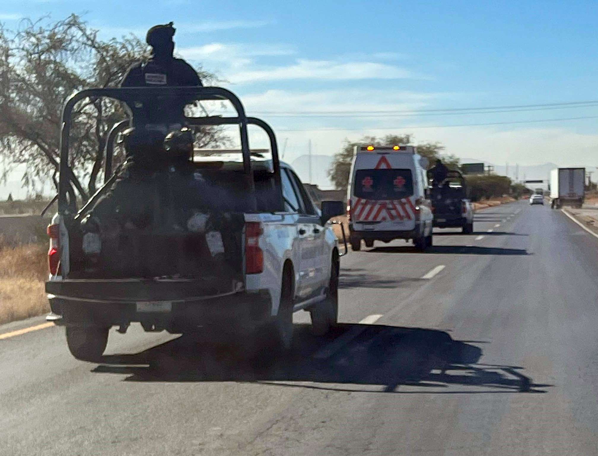 Bajo fuerte operativo, trasladan a interno de alto impacto del CERESO 1 al Altiplano