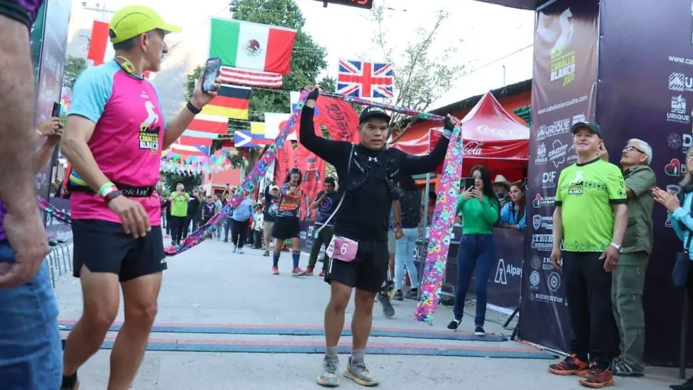 160 kilómetros de gloria: Juan Daniel Cleto hace historia en la Sierra Tarahumara