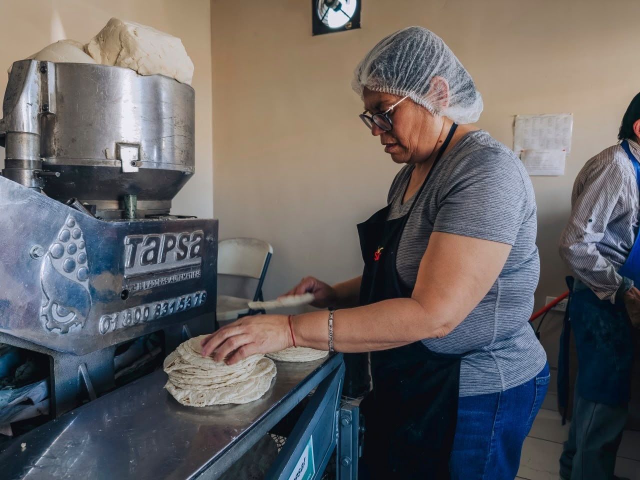 Beneficia Gobierno de Parral a 590 familias mensualmente con tortillas a bajo costo