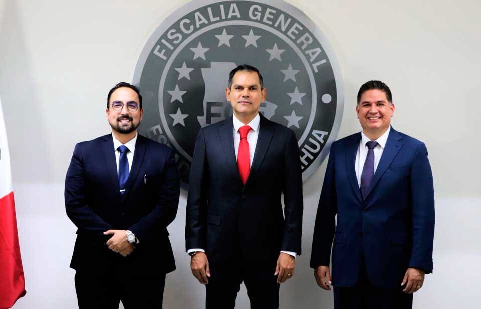 Daniel Terrazas sustituye a Heliodoro Araiza en la Fiscalía Zona Centro